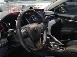 تۆیۆتا کامری